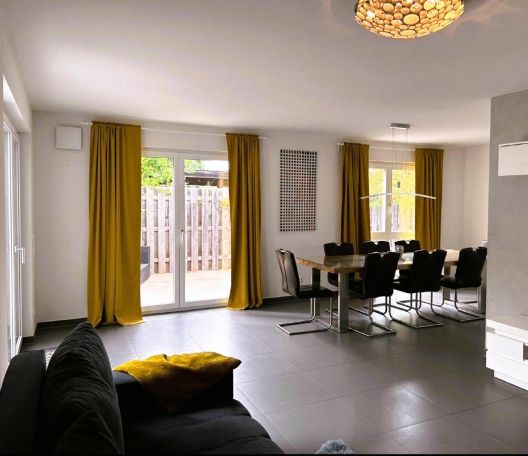 Sylvis Home Zentral Gelegenes Ferienhaus In Ruhiger Lage Fürth Exteriör bild